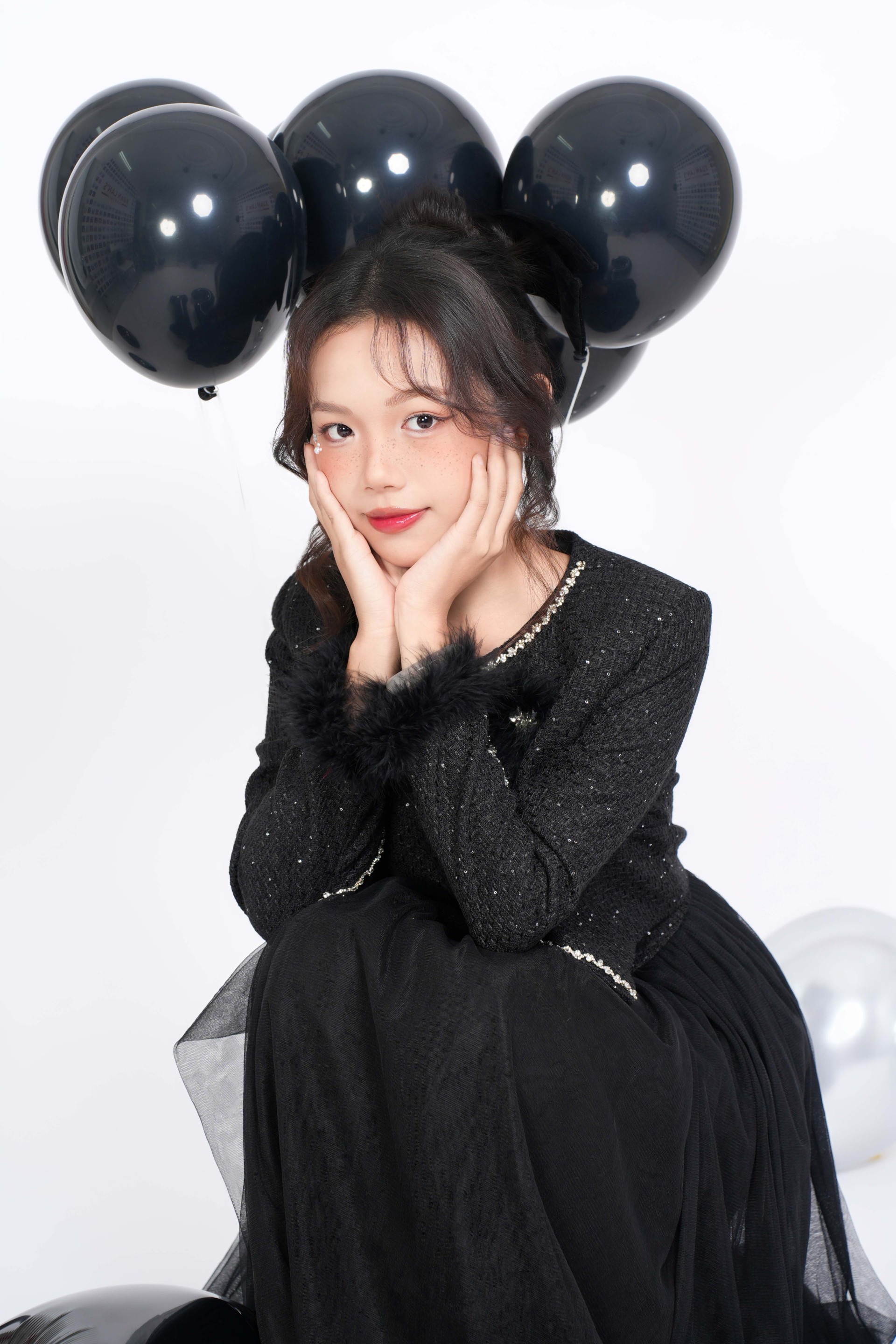 KHÁNH LINH (4)