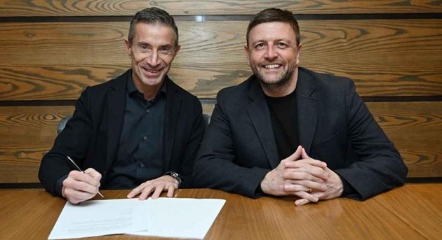 Richard Garlick đã được bổ nhiệm làm CEO mới của Arsenal.