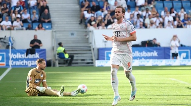 Kane lập hat-trick hạ Hoffenheim