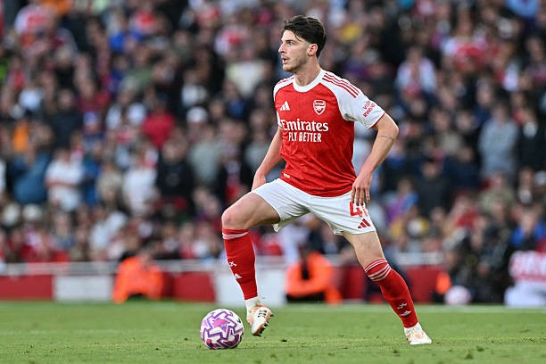 Declan Rice: 6.7. Thi đấu khá tròn vai, nhưng có thể nói đây là một màn trình diễn trầm lặng so với tiêu chuẩn của anh.