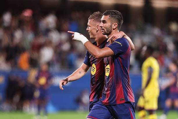 Ferran Torres tỏa sáng với cú đúp bàn thắng.