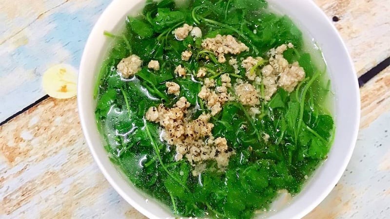 Canh rau má thịt bằm