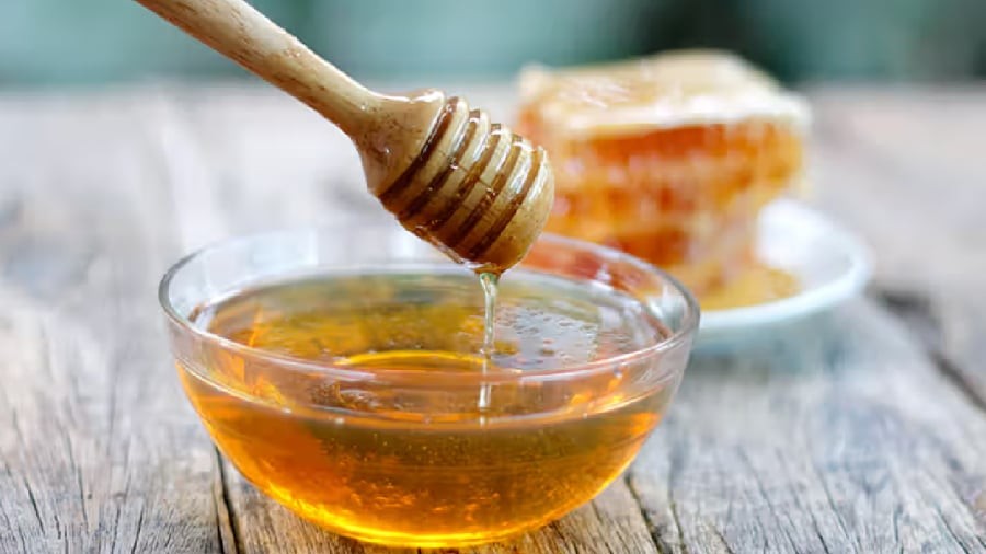 Nước mật ong mang lại nhiều lợi ích cho sức khỏe.