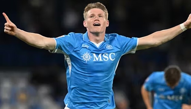 Scott McTominay tỏa sáng sau khi rời Man United.