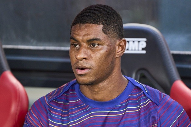 Rashford phải dự bị dù có trận đấu chói sáng trước đó.