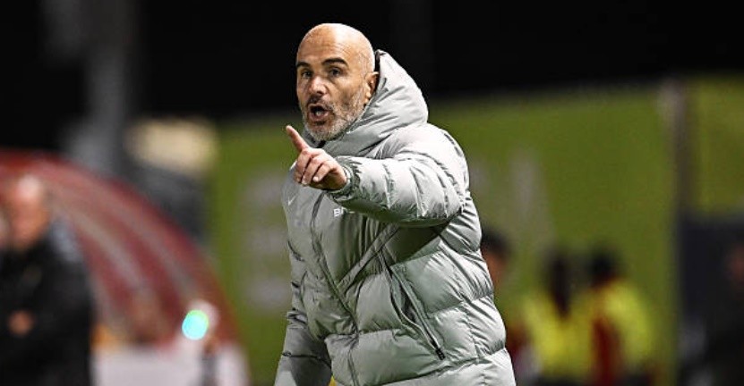 Enzo Maresca chưa hài lòng với màn trình diễn của các học trò.