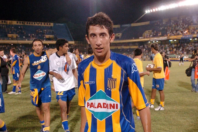 Di Maria ở độ tuổi niên thiếu