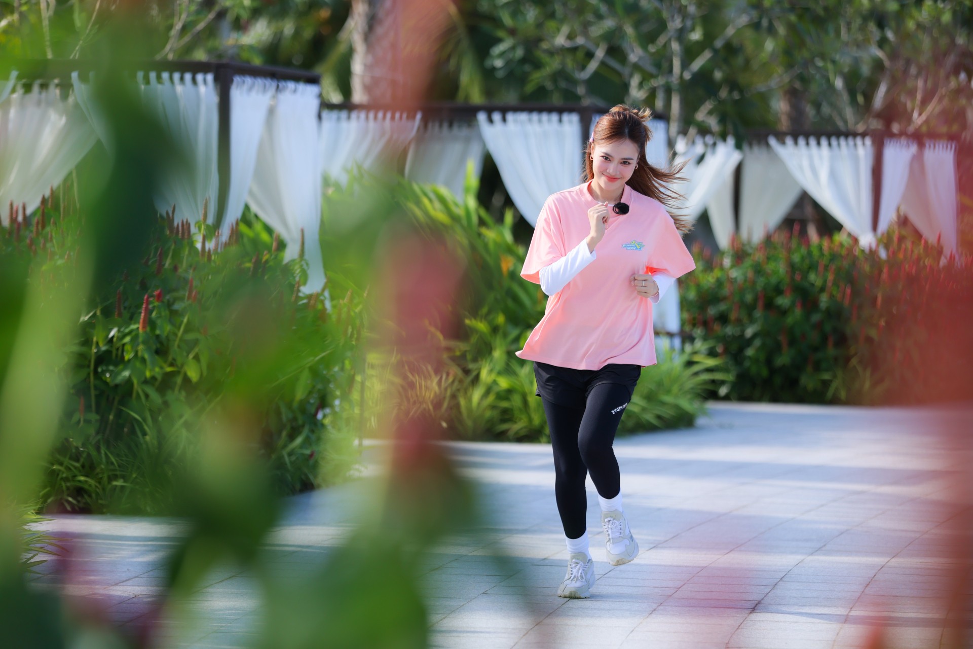 Bóng hồng Ninh Dương Lan Ngọc.