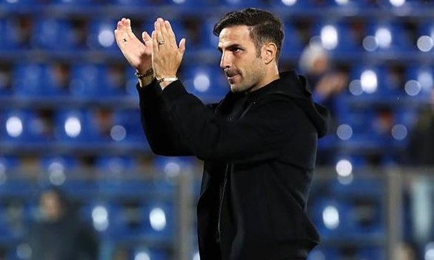 Como của Cesc Fabregas dễ dàng đánh bại Sassuolo.