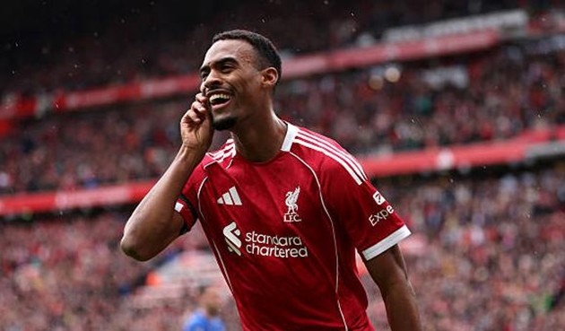 Liverpool muốn giữ chân Ryan Gravenberch.