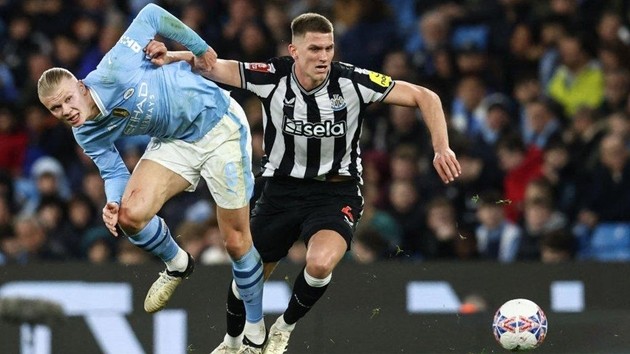Sven Botman sẵn sàng đấu Arsenal.