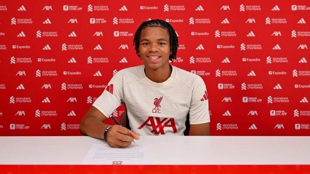 Cầu thủ trẻ 17 tuổi hứa hẹn là tương lai tươi sáng của Liverpool.