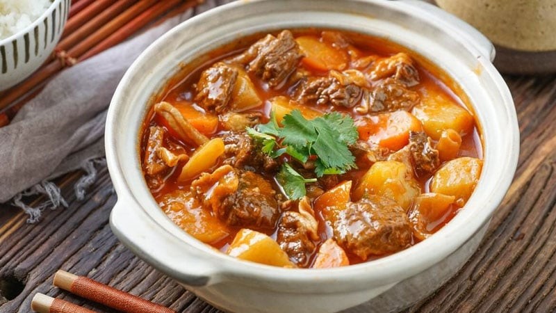 Cách nấu bò sốt vang ngon