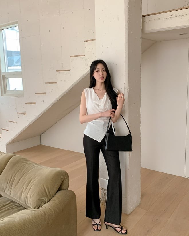 Với gam màu trung tính như đen, be hay xám, bạn có thể thoải mái biến hóa phong cách mà vẫn giữ được sự chuyên nghiệp.