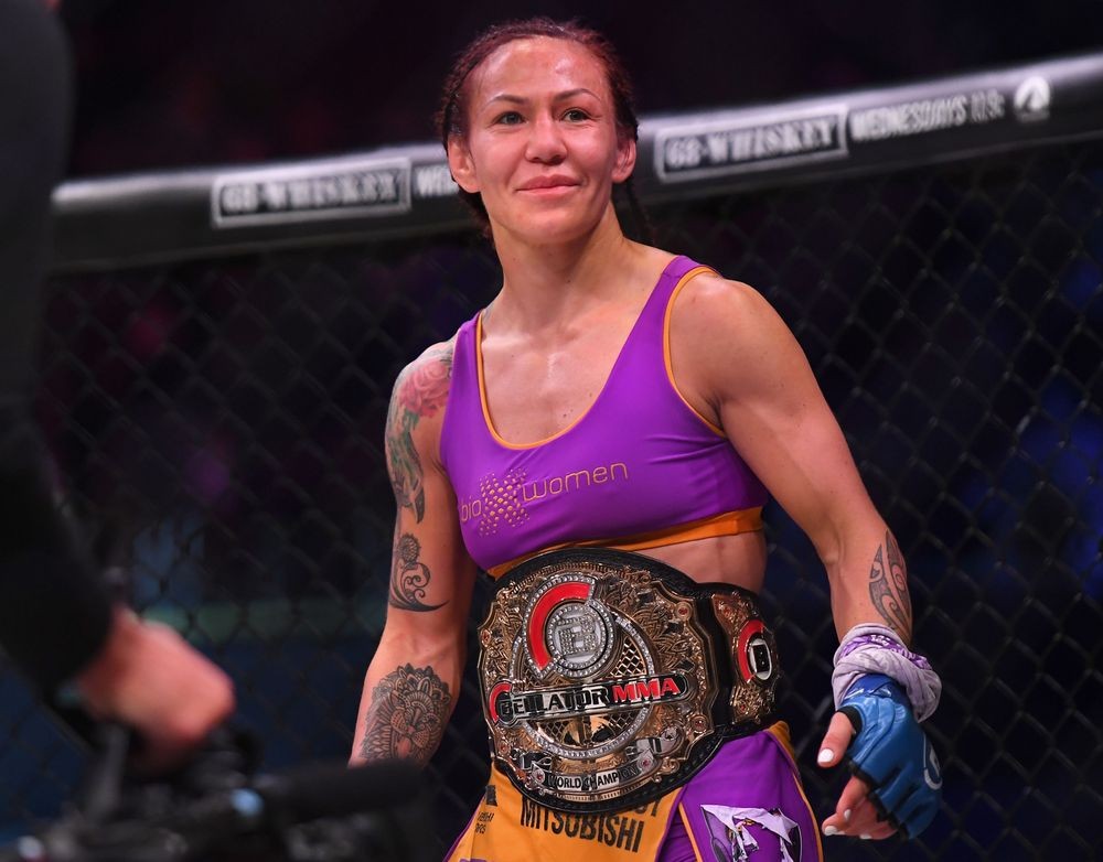 Cris Cyborg tại sự kiện Bellator 238