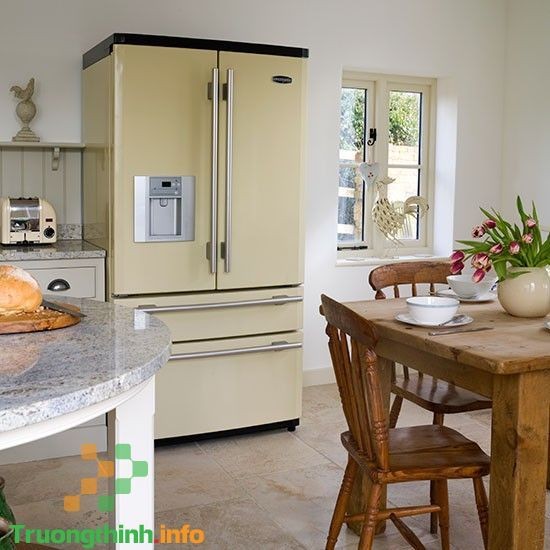Tủ lạnh nên tránh kê gần bếp nấu