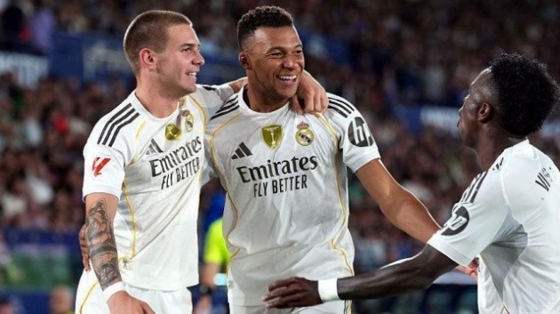 Mbappe ngày càng hoàn thiện bản thân và trở thành tay săn bàn cực kỳ lợi hại.