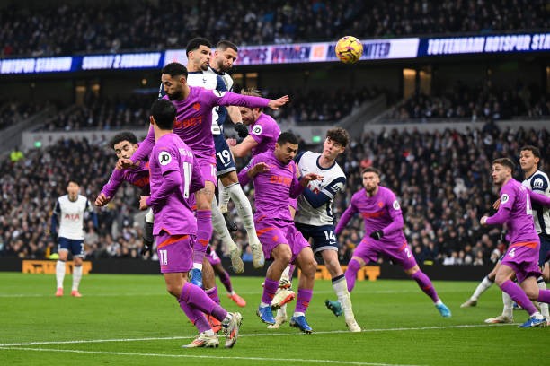 Tottenham chuẩn bị tiếp đón Wolves.
