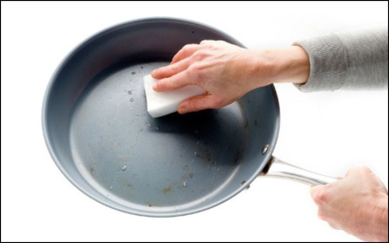 Cách tạo lớp chống dính cho chảo