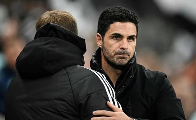 Eddie Howe đã nhiều lần gieo sầu cho Arsenal và Mikel Arteta.