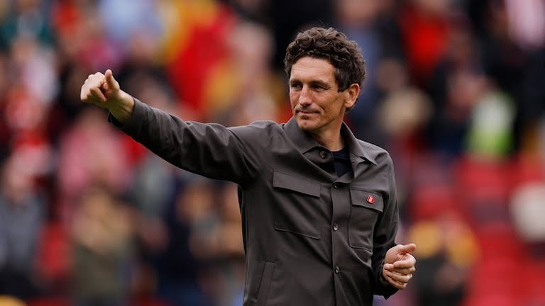 Keith Andrews có chiến thắng quan trọng trước MU.