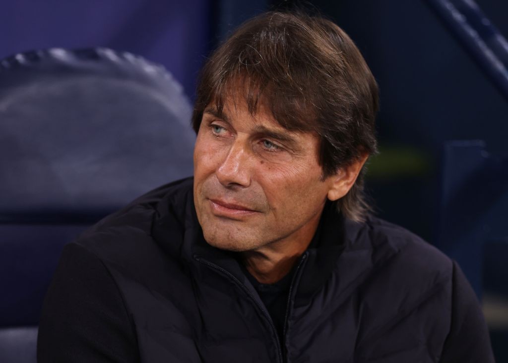 Napoli sẽ gặp thử thách lớn trước Milan.