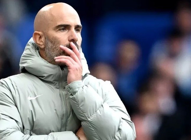 Chelsea thua 1-3 trước Brighton.