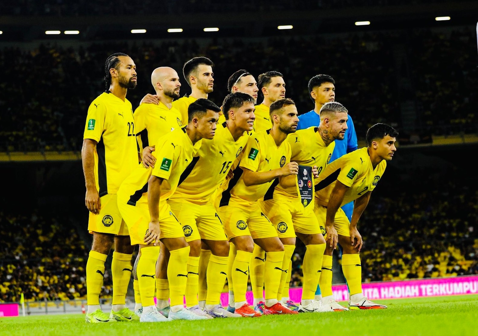 Bóng đá Malaysia đối mặt án phạt nặng từ FIFA và AFC.