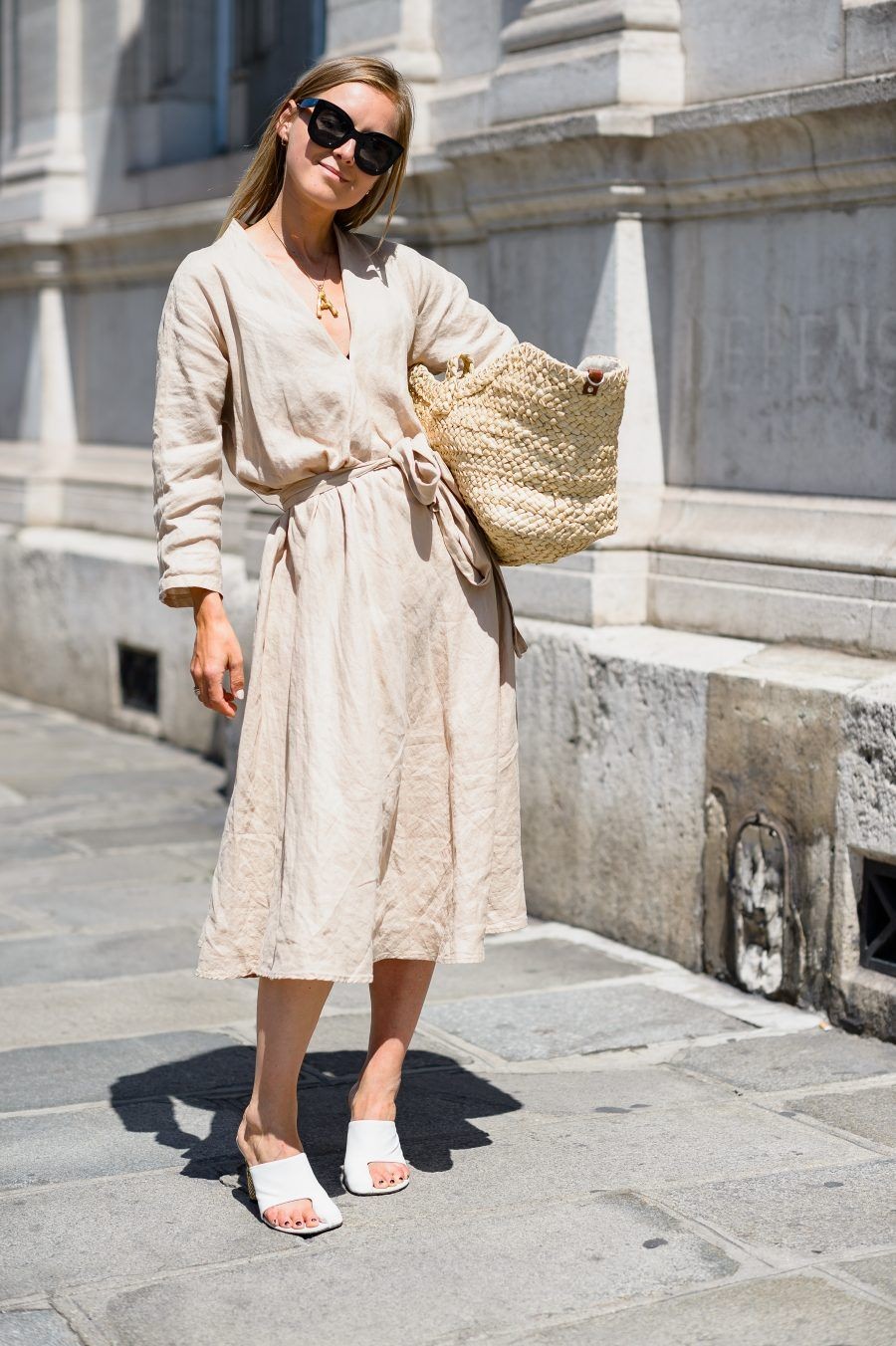 Cotton và linen mang lại sự thoáng mát, thấm hút tốt