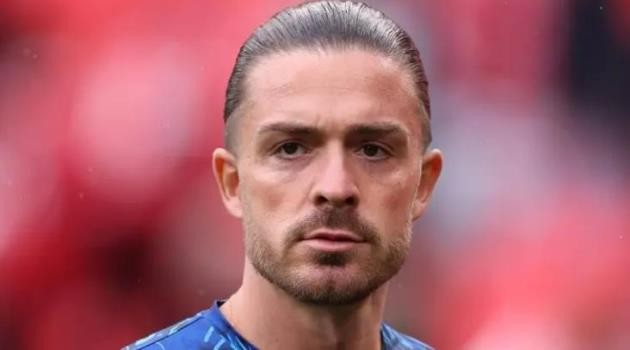 Grealish đánh mất bản thân ở Man City.