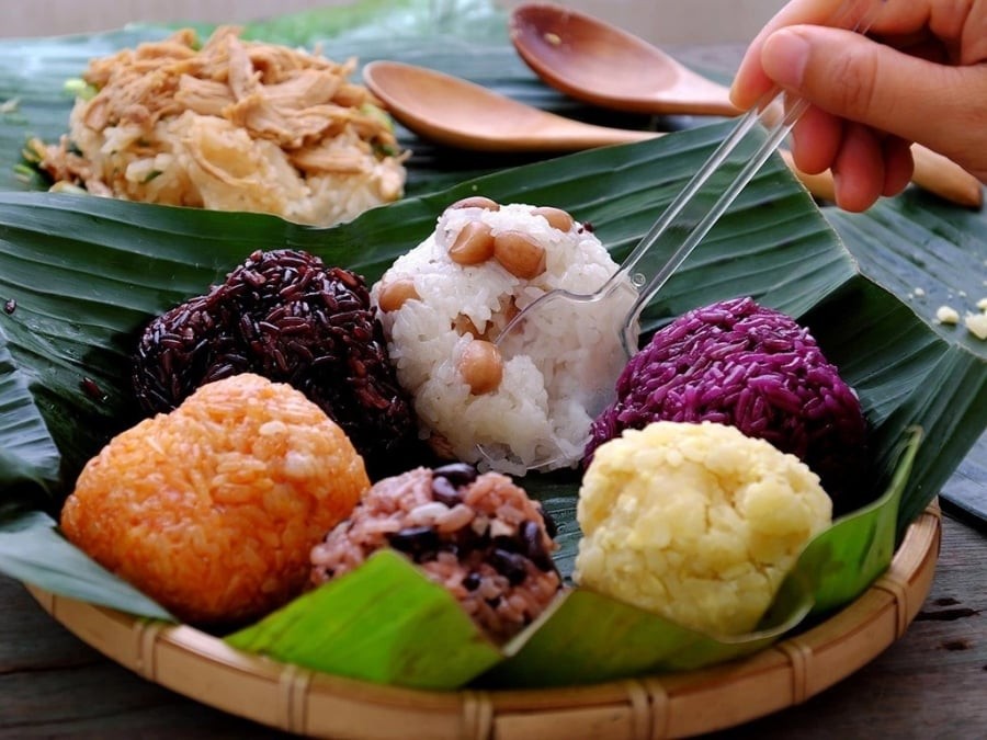 Người thừa cân chỉ nên ăn xôi 1 lần/tuần, lựa chọn xôi ít dầu mỡ, ăn kèm rau củ để cân bằng dinh dưỡng.