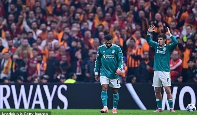 Liverpool gây thất vọng sau trận thua Galatasaray.