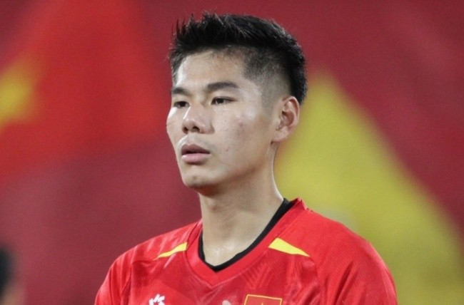 Hiểu Minh gây ấn tượng ở U23 Việt Nam.