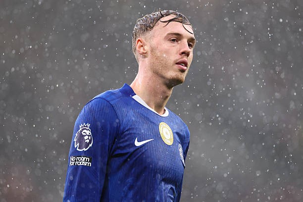 Cole Palmer vắng mặt khiến Chelsea gặp khó trong tấn công.