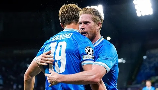 Sự kết hợp hoàn hảo giữa Hojlund và De Bruyne.