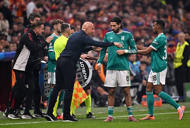 Liverpool đang gặp nhiều vấn đề. 