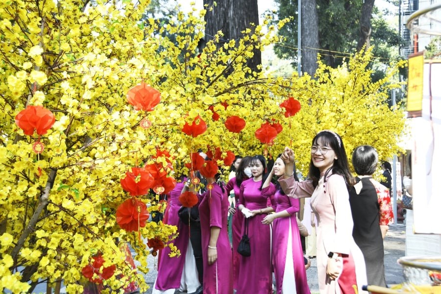Người sử dụng lao động phải thông báo phương án nghỉ trước ít nhất 30 ngày. 