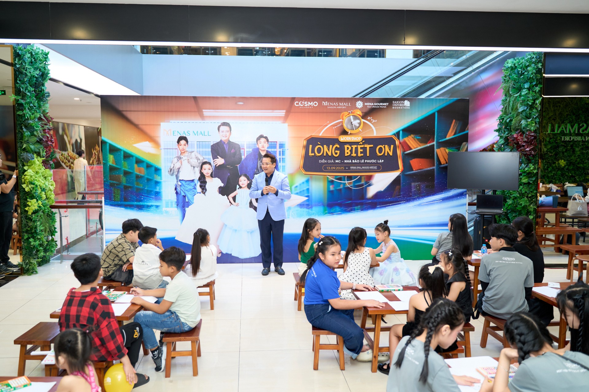 Bản sao của DZU07099