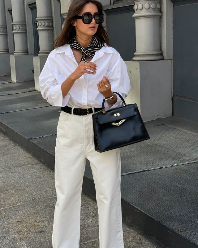 Những set đồ tông trắng toàn diện thường xuyên xuất hiện trong street style của phụ nữ Pháp