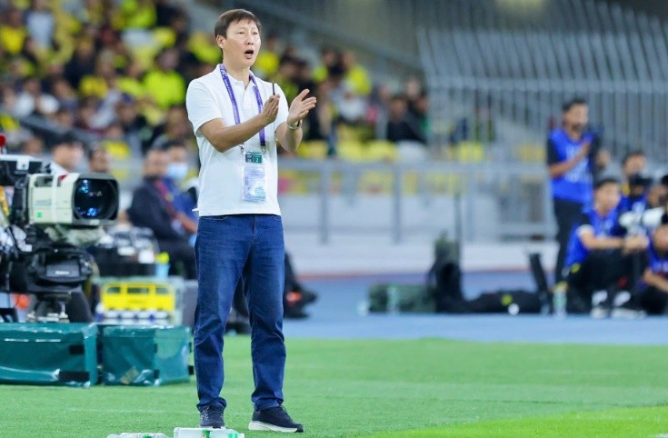 HLV Kim đang mang đến niềm hy vọng mới cho đội trẻ.