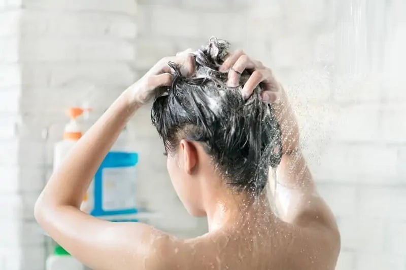 Bao lâu thì nên gội đầu 1 lần là tốt nhất?