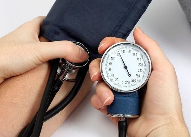 Khi bị huyết áp thấp thì không nên ăn nhiều sắn dây