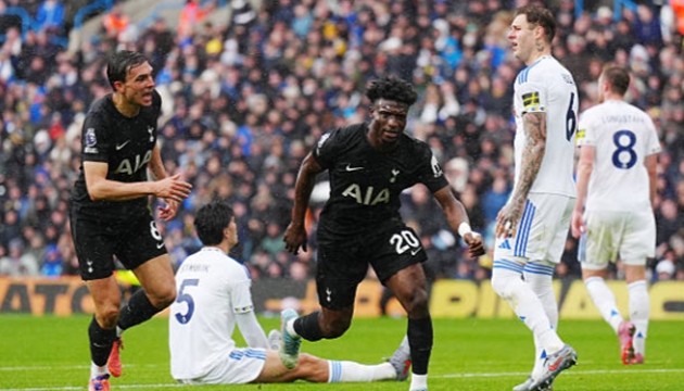 Kudus ấn định chiến thắng cho Tottenham.