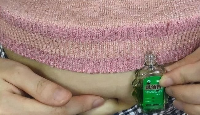 Rốn là khu vực gắn liền với hệ tiêu hóa. 