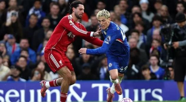 Chelsea không được hưởng phạt đền dù .
