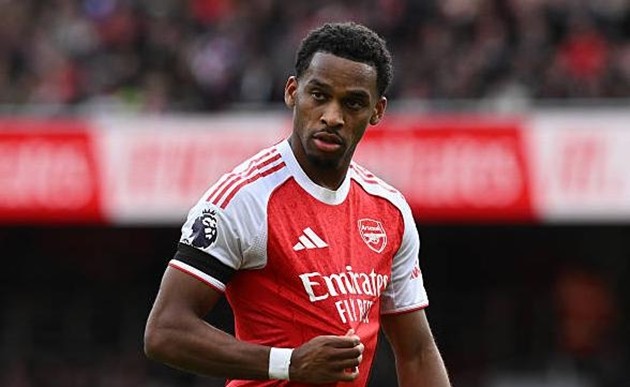 Jurrien Timber – 7.6: Một trong những cầu thủ nổi bật nhất trong một buổi chiều gió mạnh. Hậu vệ phải của Pháo thủ đã thực hiện sáu pha tắc bóng và giành chiến thắng tám lần trong các pha tranh chấp tay đôi.