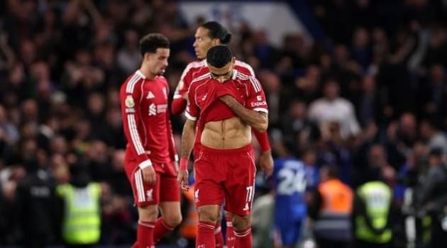 Liverpool thua 3 trận liên tiếp.