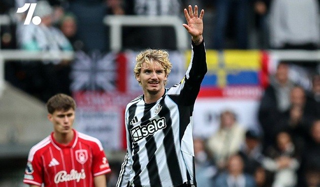 Woltemade vừa giúp Newcastle có 3 điểm.