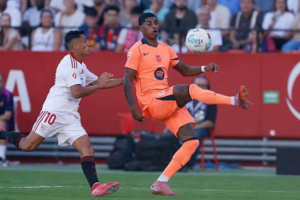 Rashford không thể