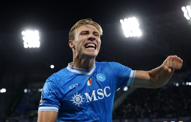 Hojlund đã ghi 3 bàn trong 2 trận gần đây cho Napoli.
